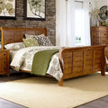 Cama trineo tamaño queen Copper Grove Epper de roble envejecido