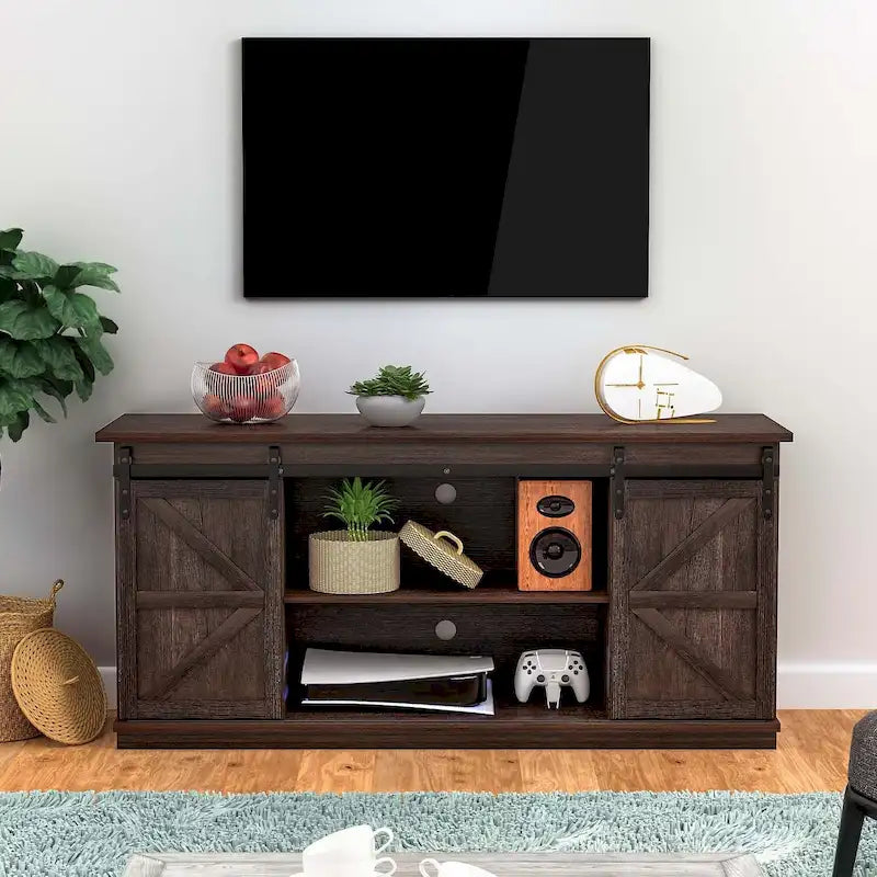 Mueble de TV con puerta de granero estilo rústico en blanco/espresso/roble, 2 estantes, para televisores de hasta 65", requiere montaje de 1 persona