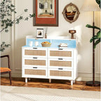 Mueble de almacenamiento con cajones de ratán blanco con luces LED y toma de corriente, ideal para dormitorio y sala de estar, tamaño 43.31