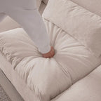 Sofá seccional reversible de chenilla en forma de L de color beige con otomana, puertos USB y portavasos